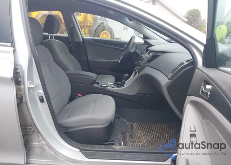 2013 Hyundai Sonata Gls z USA, uszkodzony, nr VIN 5NPEB4AC7DH696591